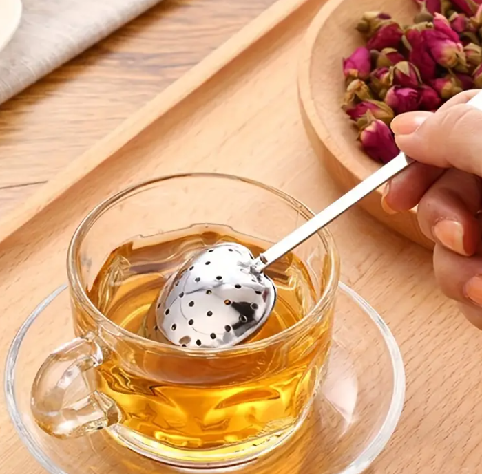 Heart-Shaped Tea Infuser Strainers Set - Long Handle Tea Spoons with Fine Filters