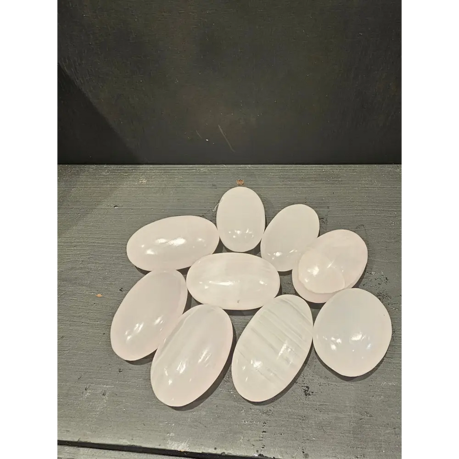 🌈✨ Assorted Calcite Palmstones – Soothing Energy & Colorful Comfort! 🤲 - Pink - PALM