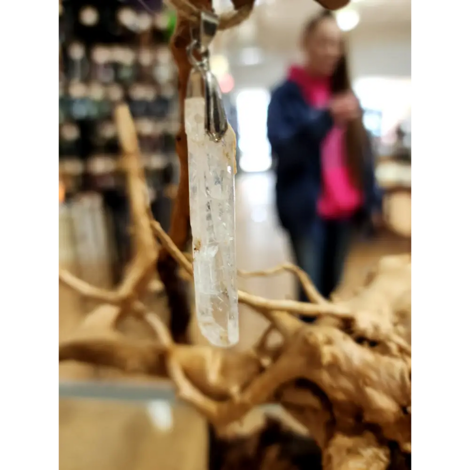 🤍✨ Elegant Connection: Faden Quartz Specimen Necklace Pendant – Clarity Healing & Spiritual Bond! 🌟 - 19 - Jewelry