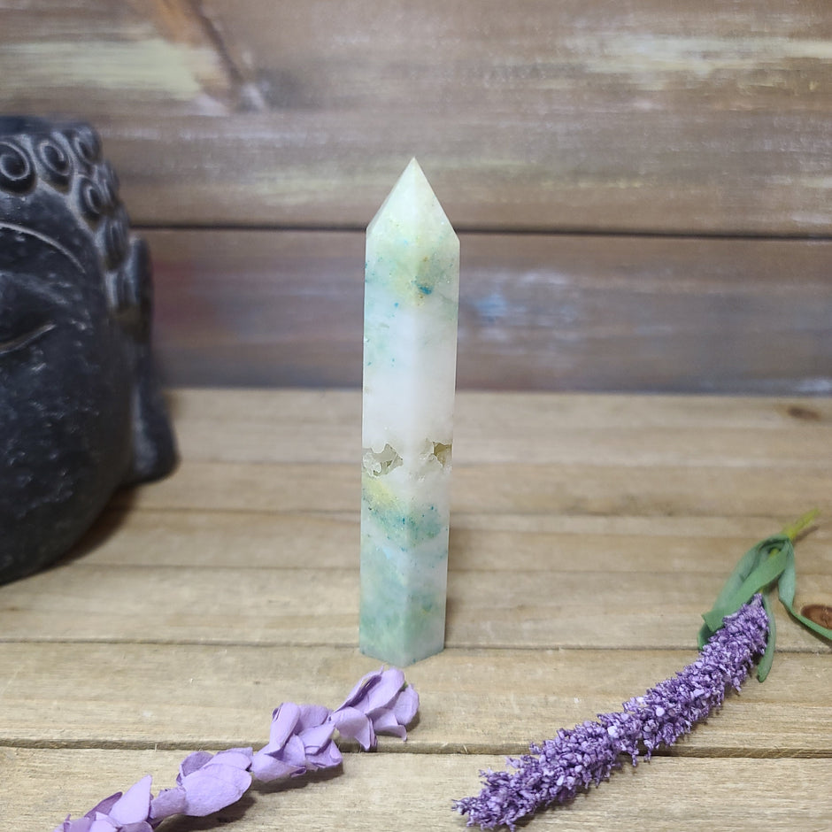 Fynchenite (Quantum Quatro / Phoenix Stone) – Transformation Healing Spiritual Awakening 🌿🔥 - 14 - Towers