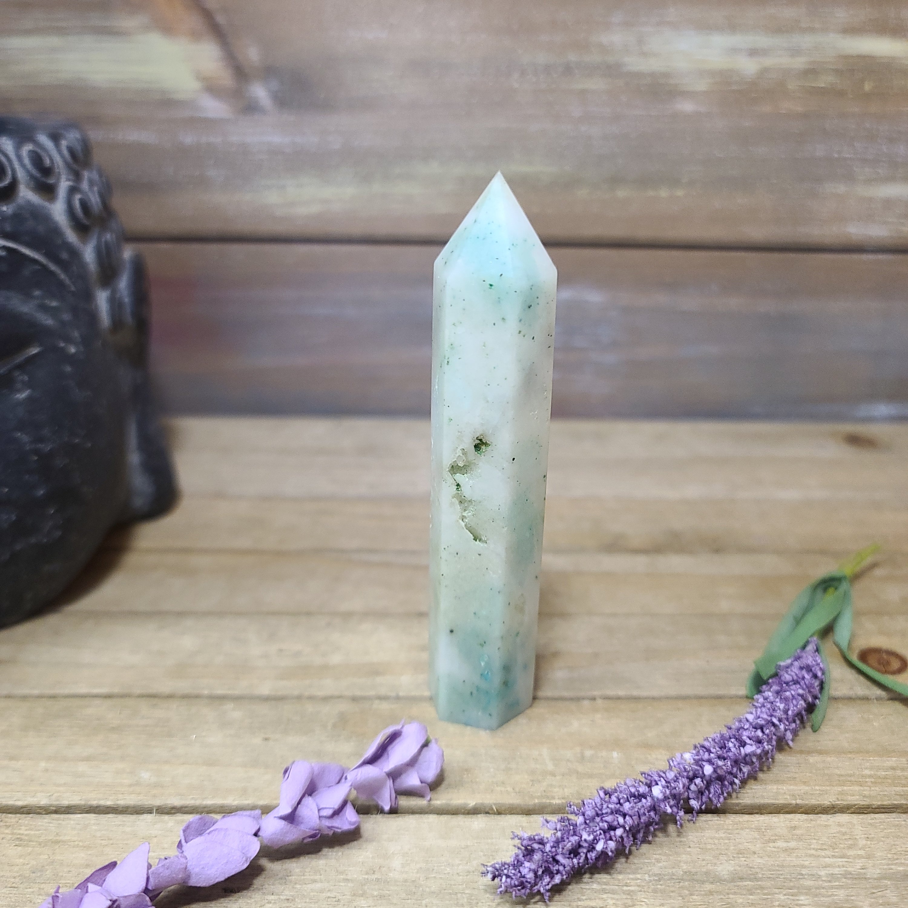Fynchenite (Quantum Quatro / Phoenix Stone) – Transformation Healing Spiritual Awakening 🌿🔥 - 15 - Towers