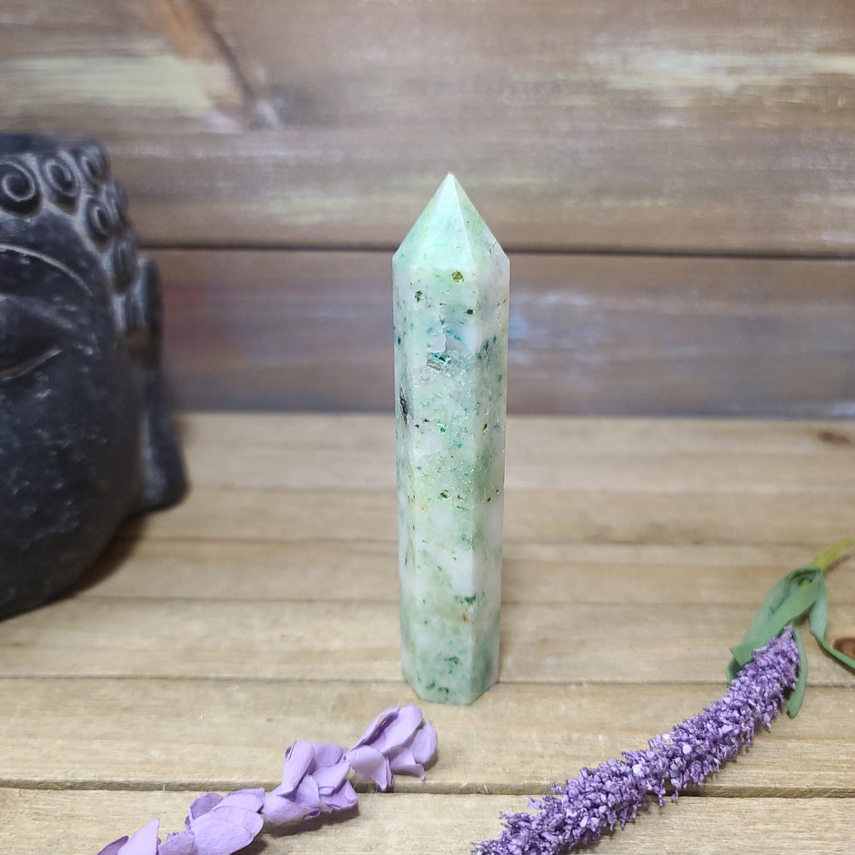 Fynchenite (Quantum Quatro / Phoenix Stone) – Transformation Healing Spiritual Awakening 🌿🔥 - 9 - Towers