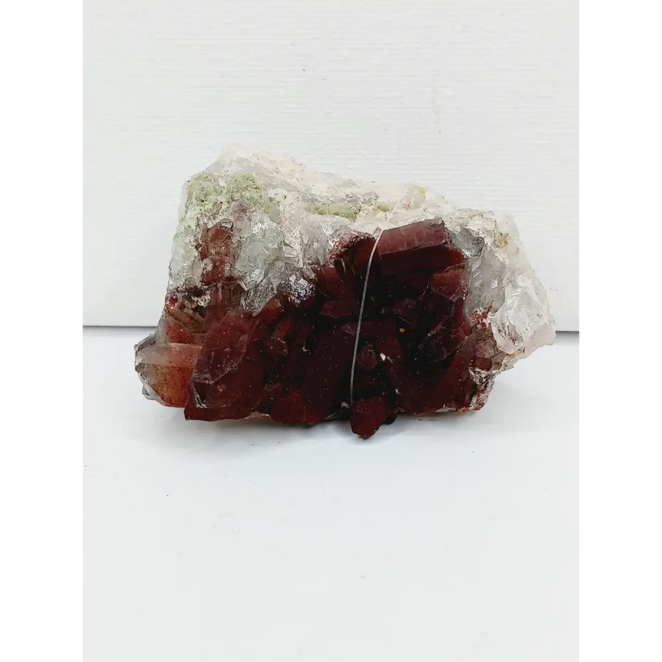 🔴✨ Red Quartz Specimen – Vitality Courage and Manifestation 🌟 - Specimens