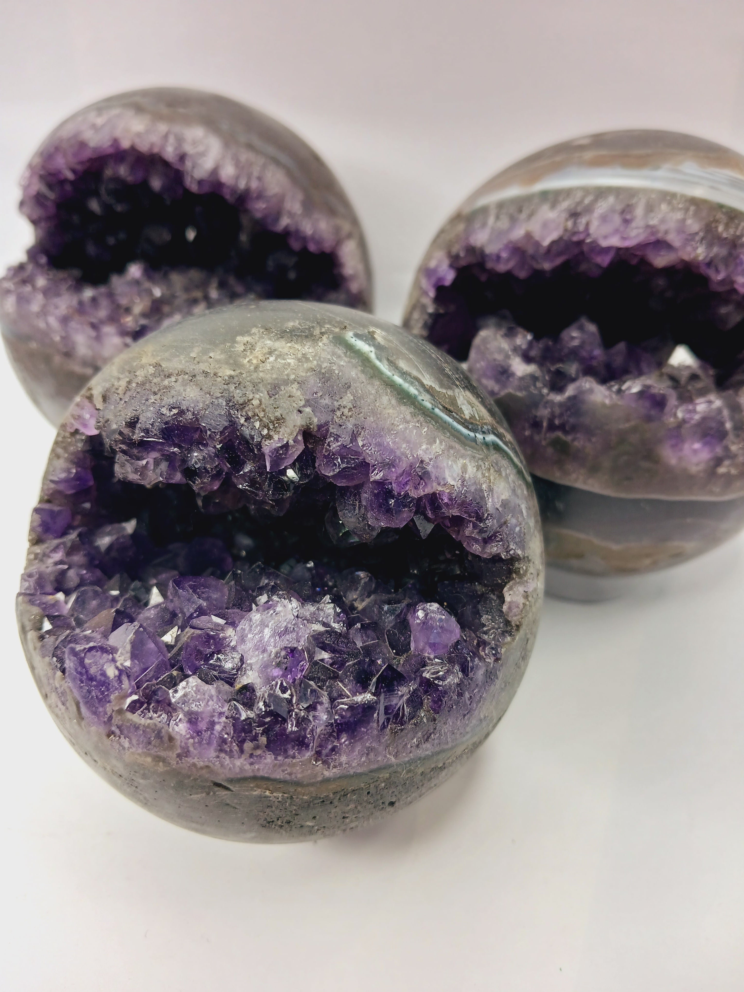 Amethyst Cluster in Black Matrix 3.25 to 4.25 Inch – High Quality Amethyst