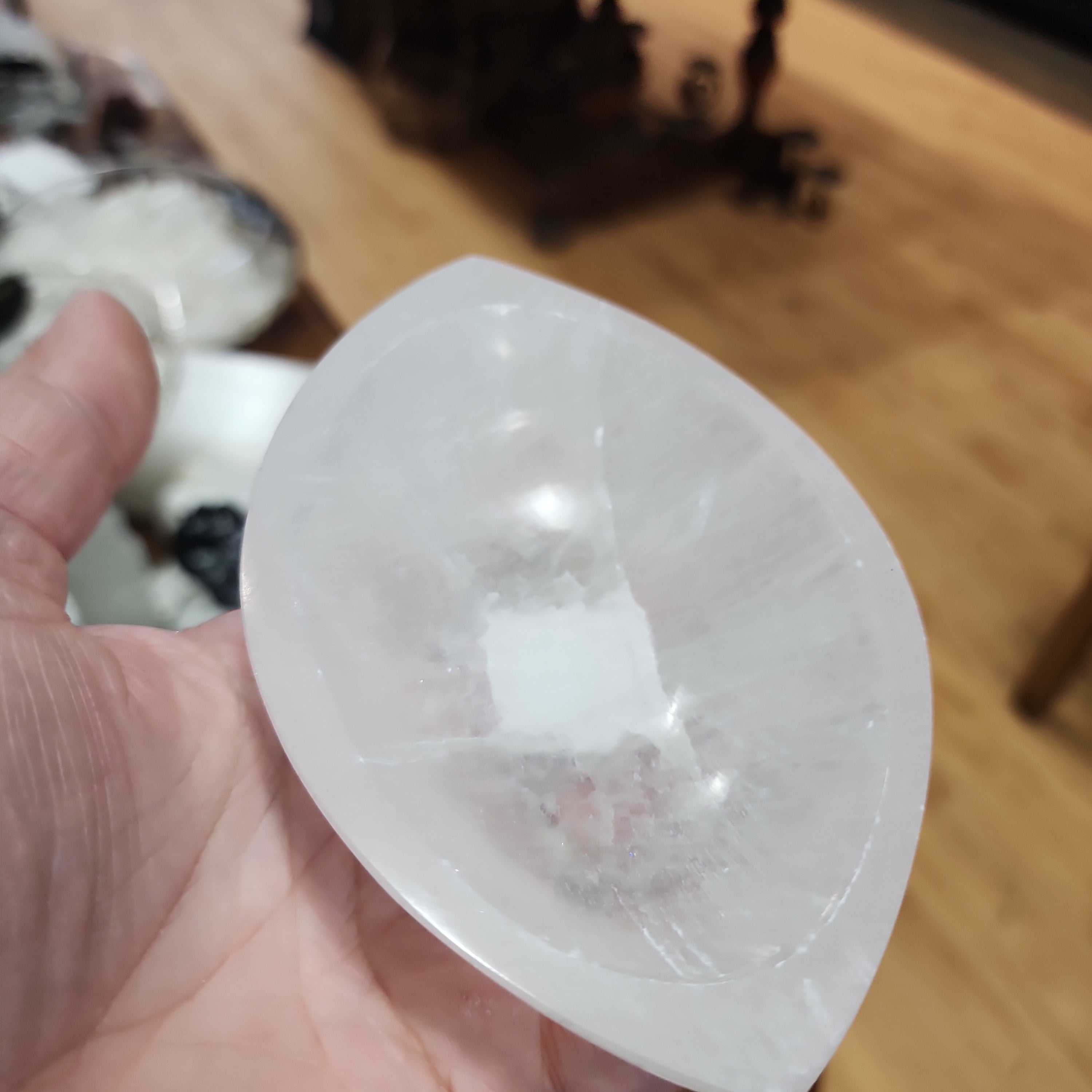 Selenite Charging Bowls - Leaf - Carvings