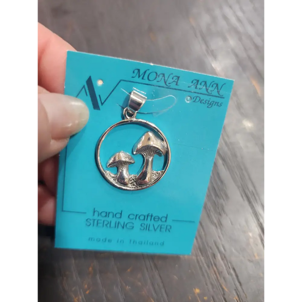✨ Sterling Silver Two Mushroom Pendant ✨ - Jewelry